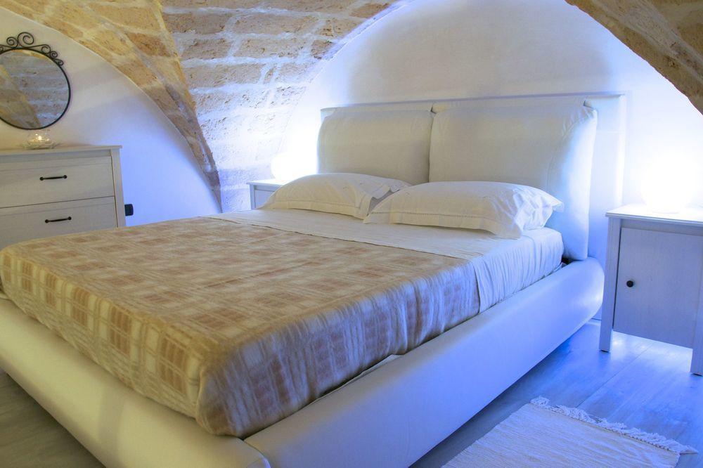 B&B Isola Dello Stampatore Lecce Exteriör bild